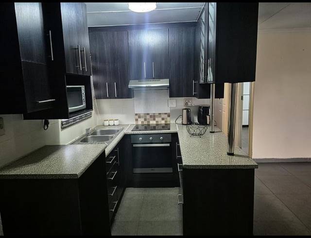 3 BEDROOM HOUSE FOR SALE IN WINDMILL PARK